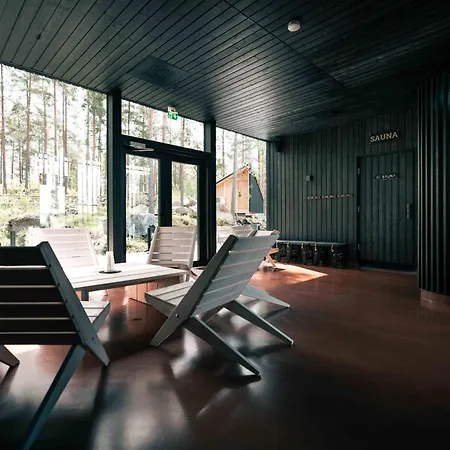 Ravintola Kiulu Oy 木屋 *